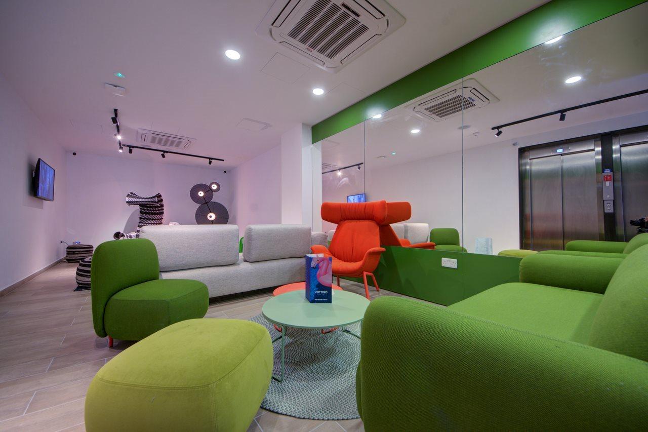 Ikyk Hotel (Adults Only) سانت جوليان المظهر الخارجي الصورة