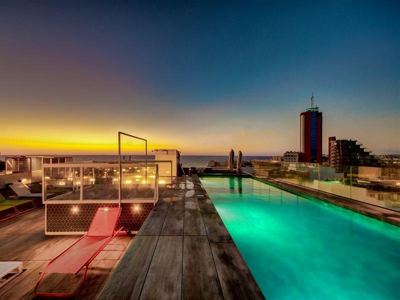 Ikyk Hotel (Adults Only) سانت جوليان المظهر الخارجي الصورة
